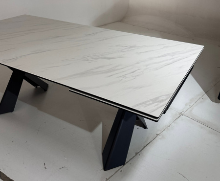 Стол ORISTANO 200 MARBLES KL-99 Белый мрамор матовый, итальянская керамика/ черный каркас, ®DISAUR