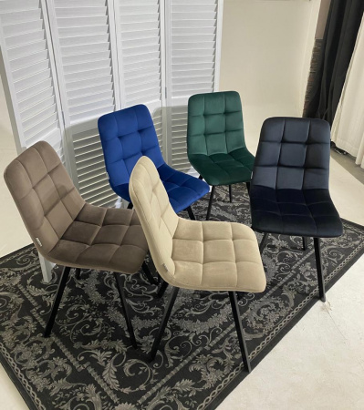 Стул CHILLI SQUARE BLUVEL-78 GREEN, велюр / черный каркас, М-City