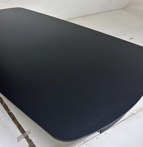Стол DESIO 180 PURE BLACK SOLID CERAMIC Черный мрамор матовый, керамика/Черный каркас, ®DISAUR